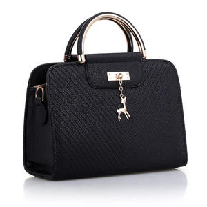 Vente en gros de sacs à main en cuir pour femmes, sacs à main en cuir véritable, design personnalisé, faible MOQ, fourniture de marque privée - Product Image 3