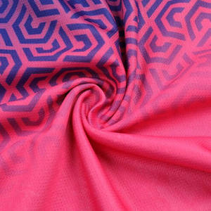 Conjunto de Camiseta y Pantalones Cortos de Fútbol Unisex 100% Poliéster, Suministro Directo de Fábrica OEM, Nombre Personalizado, Ropa Deportiva de Equipo, Diseño Gratuito, Absorbe la Humedad - Product Image 6