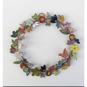 Guirnalda de Flores Metálica Rústica con Patina, Escultura Floral de Cobre Hecha a Mano, Decoración Vintage para Jardín y Hogar, Arte de Pared para Exteriores al por Mayor - Product Image 4