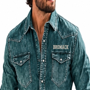 Camisa de Mezclilla para Hombre, Manga Larga, Botones al Frente, Bolsillo en el Pecho, Estilo Casual Lavado, Diseño de Corte Relajado, Fabricante de Ropa OEM - Product Image 5