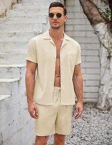 Shorts de survêtement personnalisés pour hommes, imprimés par transfert thermique, 100% polyester, séchage rapide, antibactériens, uniforme d'entraînement de football - Product Image 1