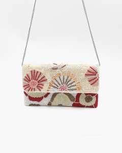 Pochette de soirée perlée de créateur, abordable et faite à la main pour femme, idéale pour les mariages et les occasions festives - Product Image 4