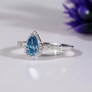 Bague de fiançailles en diamant bleu de laboratoire avec halo, argent 925 plaqué rhodium, certifiée IGI, cadeau d'anniversaire pour les amoureux de bijoux - Product Image 4