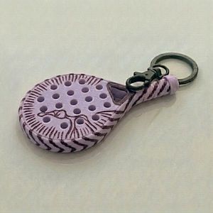 พวงกุญแจรูปไม้แบดมินตันยางแบบกำหนดขนาดได้  ออกแบบลายนูน 2 มิติ ทนทาน ของขวัญส่งเสริมการขาย  โลโก้แบบกำหนดเองได้ - Product Image 6