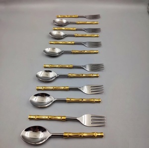Nouvelle Collection 2026 : Ensemble de Couverts à Salade en Acier Inoxydable 18/8 Poli Miroir avec Manche PVD Doré – Fourchette et Cuillère - Product Image 1