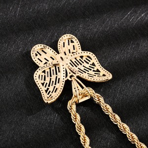Pendentif papillon en moissanite dorée de haute qualité pour filles, collier plaqué or pour femmes, pendentif de mariage - Product Image 3