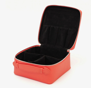 Leather cosmetic travel bag Medium size <b>makeup</b> <b>case</b> Zipper closure <b>makeup</b> bag Elegant soft handle bag - Product Image 2