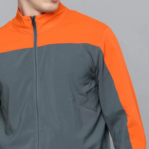 Trajes Deportivos de Invierno Personalizados, Reflectantes, Transpirables, 100% Poliéster, con Capucha, Diseño Floral, para Correr, Fútbol - Product Image 5