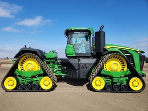 Tractor de Alto Rendimiento 2025 9RX 710 de 4 Ruedas Motrices, Suministro a Granel, Equipo de Calidad - Product Image 5