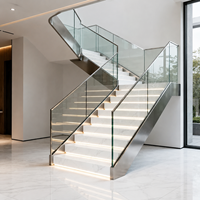 Rampe en verre stratifié haute résistance anti-impact pour escaliers modernes et villas
