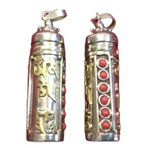 จี้พระเครื่องทางพุทธศาสนาทิเบต - Product Image 1