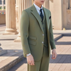 Costume de Mariage Élégant 3 Pièces : Veste, Pantalon et Gilet – Ensemble Complet Tendance à Simple Boutonnage et Revers Pointus pour Homme – Blazer - Product Image 3