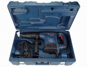 Marteau perforateur rotatif filaire GBH 6-42 C avec système SDS-Max pour le perçage et le cisaillage intensifs sur le béton et autres matériaux difficiles - Product Image 6