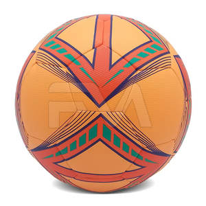 Ballon de football hybride de haute qualité, durable, très vendu, au design moderne et éco-responsable, en gros, à vendre - Product Image 2