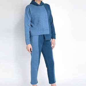 Conjunto Deportivo de 2 Piezas para Mujer con Logotipo Personalizado, Estilo Deportivo para Correr, Top Transpirable con Patrón Sólido para Oficina - Product Image 6