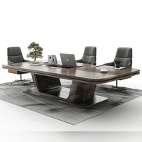 Table de bureau de luxe finition marbre, contreplaqué de qualité E1, surface HPL durable, 4800 mm de large, système de bureau modulaire de direction