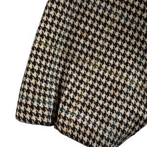 Custom Streetwear High Quality Winter Bomber <b>Jacket</b> V Neck Collar Breathable <b>Canvas</b> Fabric Plain Dyed Polyester Bomber <b>Jacket</b> - Product Image 4