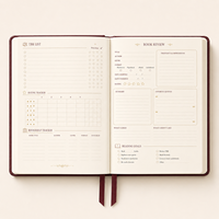Carnet de lecture de luxe LABON personnalisé bordeaux avec couverture rigide et design doré, suivi des livres et pages de commentaires