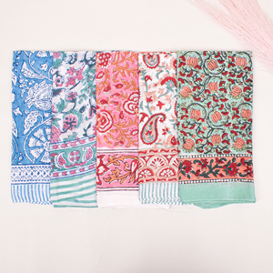 Vintage Style Ethnic Floral Cotton Square Scarf Handkerchief Multifunctional Wraps Colorful Bandanas Summer Unisex <b>Accessories</b> - Product Image 4