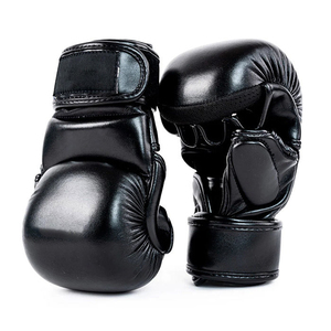 Guantes de Boxeo de Cuero Negro con Cierre de Gancho y Bucle en la Muñeca, Diseño de Dedos Completos para Adultos, Entrenamiento de Artes Marciales, Empaque Personalizable - Product Image 3