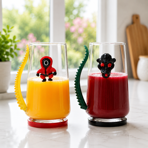 Vaso de Vidrio Borosilicato Artístico de 380 ml, Soplado a Mano, Experiencia de Bebida Única, Vaso para Jugo con Diseño de Dibujos Animados, Regalo Empresarial - Product Image 1