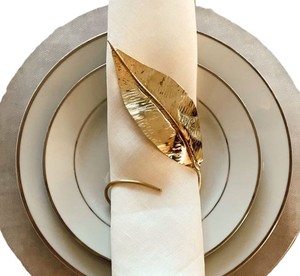 Anneaux de serviette en laiton doré de luxe pour mariage, restaurant, hôtel, porte-serviettes en métal tendance pour accessoires de table de luxe - Product Image 1