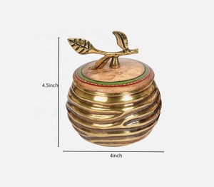 กระปุกทองเหลืองพร้อมที่จับใบไม้ชุดฝาไม้2ชิ้น - Product Image 3