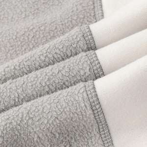 Conjunto de Sudadera con Capucha y Pantalones de Chándal al por Mayor, OEM, con Logotipo Personalizado, Estilo Urbano, Doble Capa, Transpirable, con Ojales, Paneles de Forro Polar y Tejido - Product Image 3