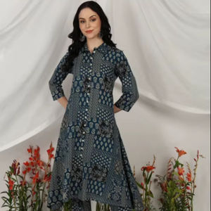 Conjunto de pantalón y kurta informal de manga corta para mujer, de algodón cambray azul estampado, de secado rápido, con protección solar, estilo étnico, para verano. - Product Image 1