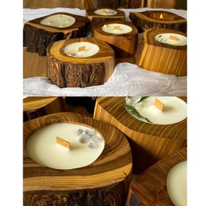 Ensemble de porte-bougies en bois faits à la main, forme conique, finition naturelle, décoration d'intérieur, style bol en bois - Product Image 2