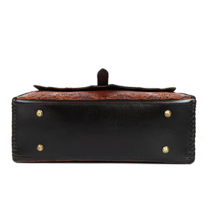 Sac porte-documents en cuir véritable fait main – Sac messager vintage pour ordinateur portable avec motifs floraux sculptés de style western pour hommes - Product Image 5