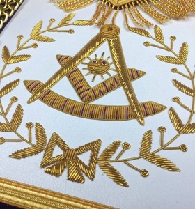 Delantal Masónico Past Master Blue Lodge, Terciopelo Morado Real con Flecos Dorados, Regalia Masónica, Delantal de Ceremonia para Logia - Product Image 5
