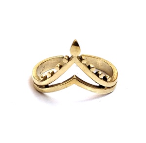 Bague en laiton Boho en forme de V, bague en os de souhait de guérison tribale bohème Psy, Art rustique profond Chevron, bijoux gitans - Product Image 1