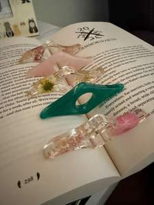 Portapáginas de Resina Personalizado |   Herramienta de Lectura con el Dedo Pulgar para Amantes de los Libros y Estudiantes - Product Image 4