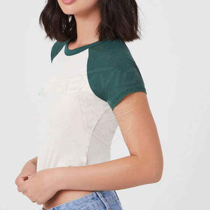 Camiseta corta de béisbol para mujer, estilo moderno, color y talla personalizados, precio al por mayor, hecha en Pakistán - Product Image 5