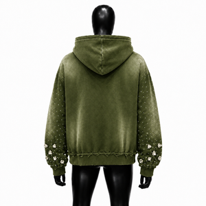 Sudadera con capucha y cremallera oversize verde con pedrería, efecto desgastado, estilo streetwear vintage lavado, con cristales incrustados - Product Image 2