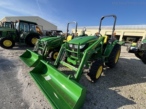 Tracteur agricole John Deere 4044M, 44 CV, diesel, 4 roues motrices, mini-tracteur de ferme avec cabine, accessoires, support et haute efficacité - Product Image 6