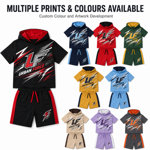 Conjunto de Camiseta con Capucha y Pantalones Cortos Urban Force, Estampado Digital Negro y Rojo, Atuendo Deportivo de Verano para Niños - Product Image 6