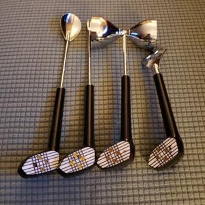 Ensemble d'outils de bar de luxe style golf pour la préparation de cocktails, les bars à domicile, les réceptions et un cadeau unique pour les occasions spéciales - Product Image 1