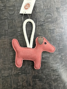 ของเล่นเคี้ยวสำหรับสุนัข FHS International Red Dog ทำจากผ้าทนทาน ใช้ภายในบ้าน ขนาดเล็ก น่ารัก ใช้งานง่าย สำหรับสุนัข - Product Image 5