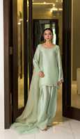 Robe de soirée élégante en satin de soie vert, longueur genou, col en V, manches longues, coupe ample, lavable