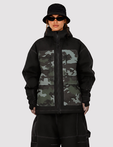 Chaqueta de Esquí Impermeable con Capucha para Mujer, Color Negro, con Paneles de Camuflaje, Cierre de Cremallera, Aislamiento Sintético, Ropa para Exteriores - Product Image 1