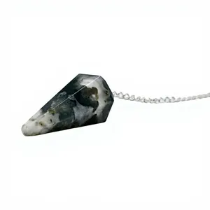 Agate mousse naturelle, cristal pour l'équilibre des chakras, pendule sculpté Feng Shui, chaîne en argent, pierre précieuse verte à facettes, Saint-Valentin, Pâques - Product Image 2