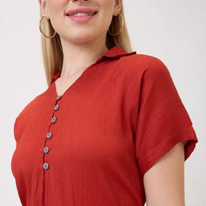 ชุดเดรสทำงานผู้หญิงคุณภาพสูง ระบายอากาศได้ 100% แขนสั้น ผ้าเนื้อนุ่มใส่สบาย พิมพ์โลโก้ตามสั่ง ซักได้ - Product Image 1