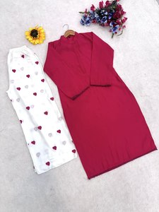 Collection Exclusive Prête-à-Porter Top-Plazzo en Soie Romaine Moderne, Salwar Kameez Longueur Ras du Sol avec Broderie Entièrement Cousue, Coupe Classique - Product Image 3