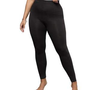 Leggings noirs unis taille haute pour femmes, lot de 2, respirants, anti-transpiration, extensibles dans quatre directions, pour entraînement décontracté et yoga, personnalisables OEM - Product Image 3