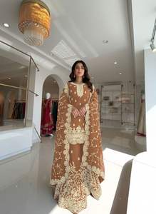 Elegante Kurti Indio de Diseñador con Palazzo y Bordado a Mano con Espejo para Bodas y Ocasiones Festivas, Conjunto de Top, Palazzo y Dupatta - Product Image 2