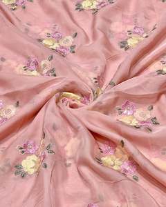 Tela de encaje de malla de poliéster georgette de alta calidad con bordado maltado para ropa de novia, textiles para el hogar y prendas de vestir - Product Image 1