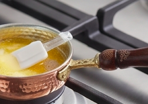 Handmade Rose Gold Copper Sauce <b>Pan</b> With Hammered Design And Wood Handle Vintage Kitchenware For Gas And <b>Induction</b> Cooker Use - Product Image 3
