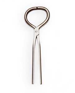 Instrumentos Veterinarios de Acero Inoxidable de Última Tendencia: Probador de Pezuñas de Caballo Hecho a Mano y Jeringas Equinas para Diagnóstico - Product Image 5